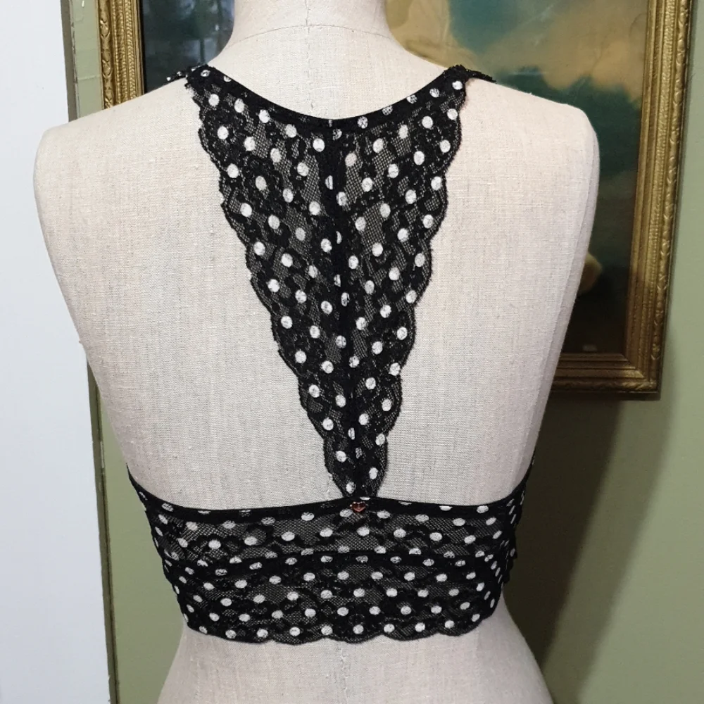 Pink Victoria's Secret bralette - Picture 2 of 4